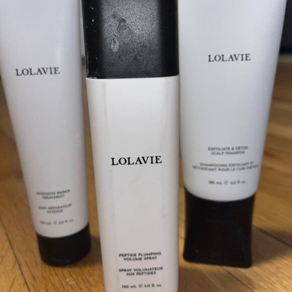 LOLAVIE Jennifer Anniston Haircare SET (Shampoo, Treatment, Spray) *BRAND NEW* - Picture 2 of 4